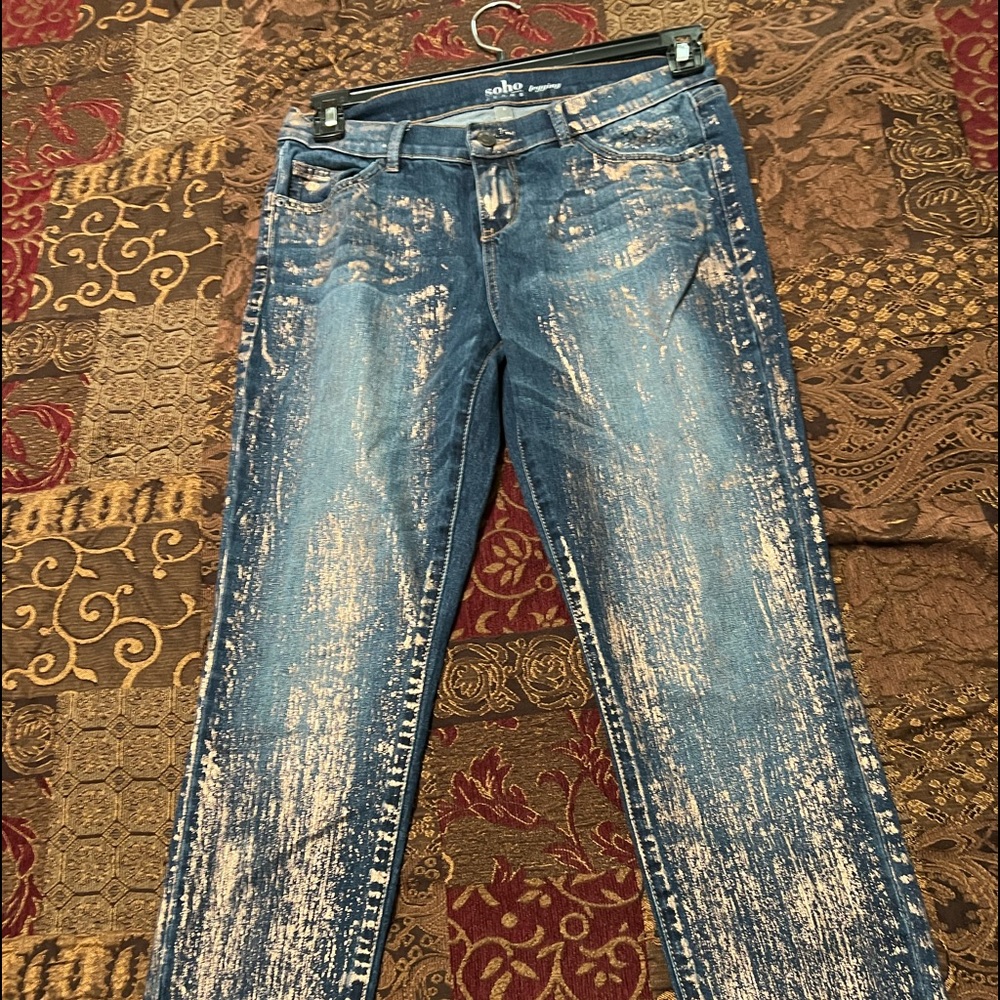Soho pants size 4